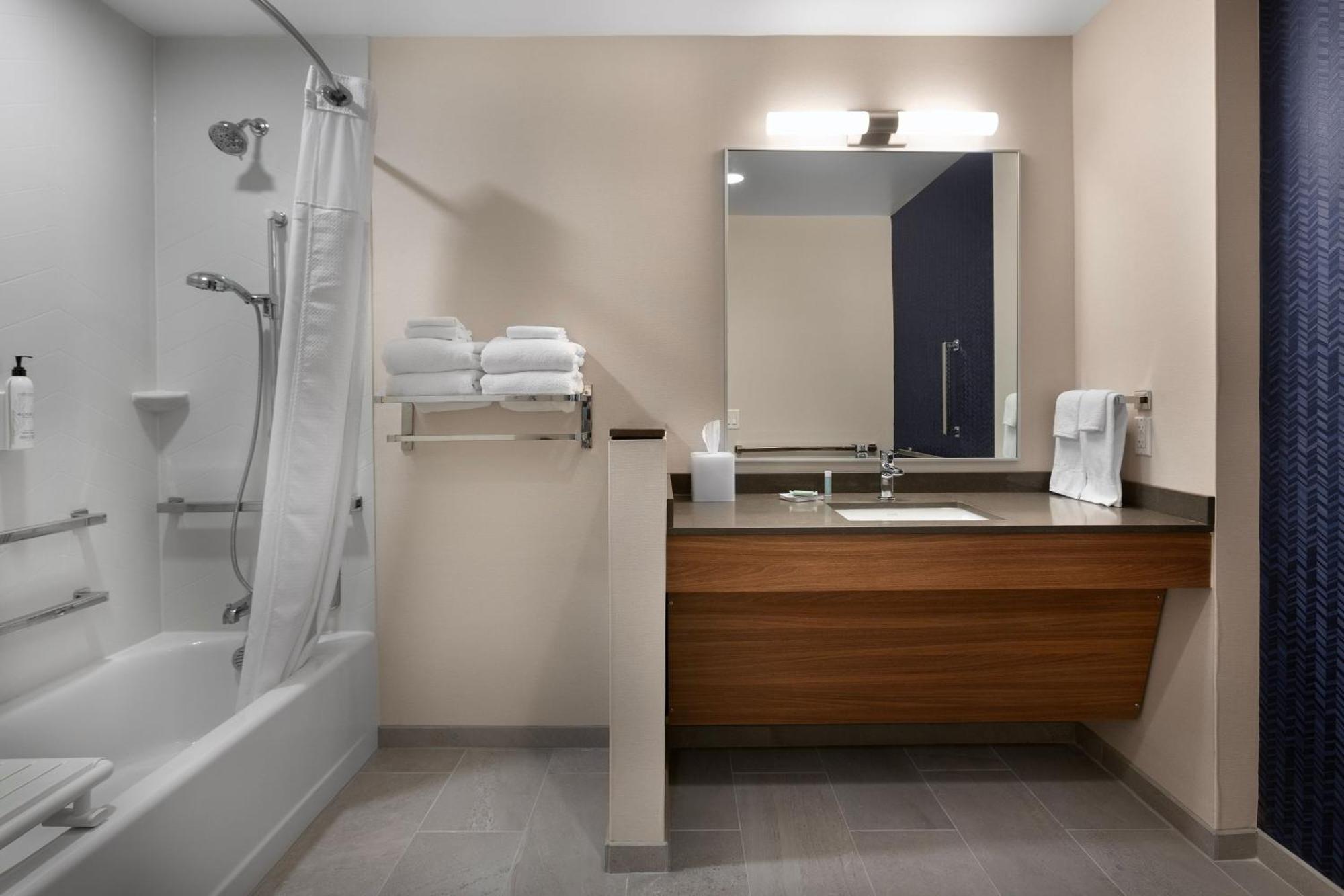 Fairfield By Marriott Inn & Suites Coastal Carolina 콘웨이 외부 사진